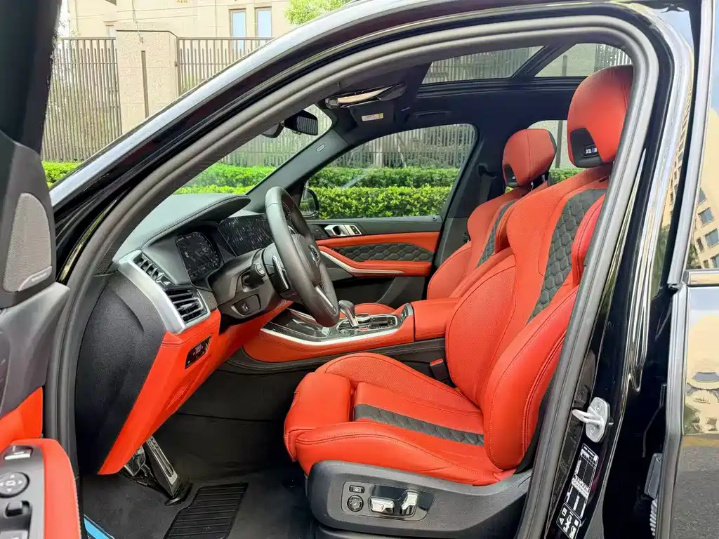 BMW X5 M — миниатюра 10
