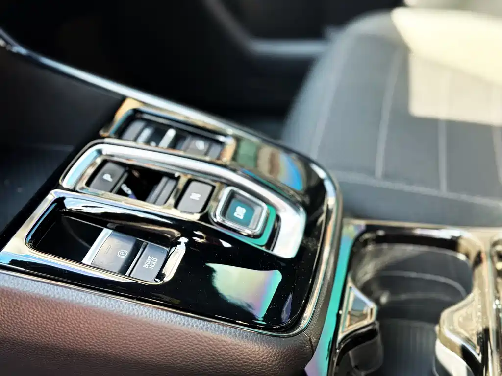 Honda CR-V PHEV — миниатюра 6