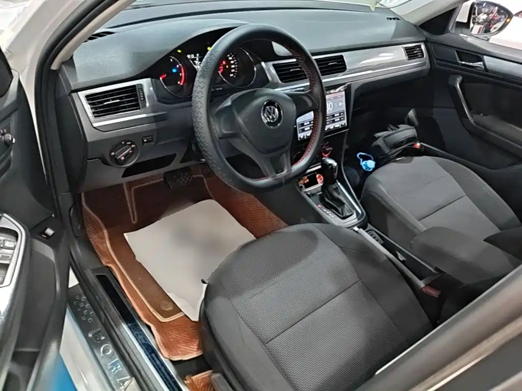 Volkswagen Bora — миниатюра 10