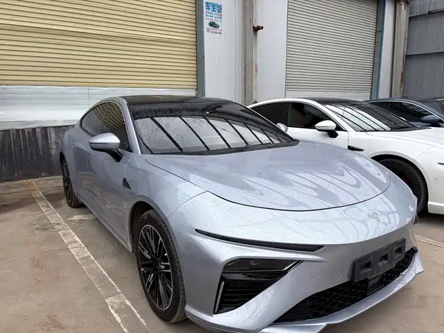 NEZHA AUTOMOBILE NEZHA S 2023