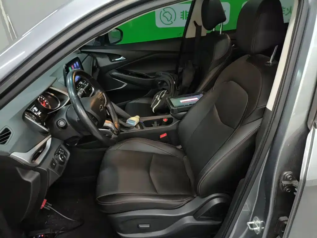 Chevrolet Volando — миниатюра 15