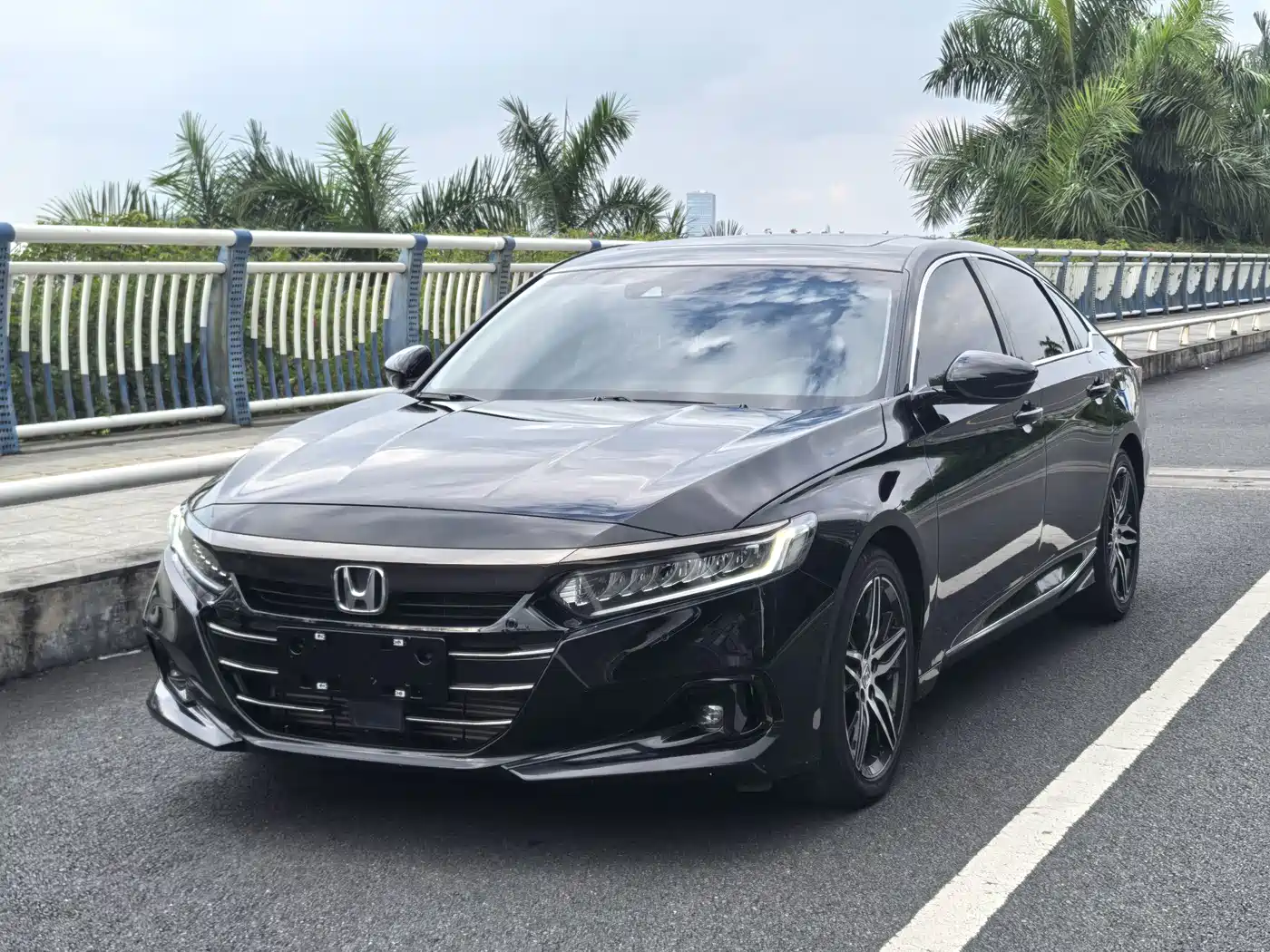 雅阁 2022款 260TURBO 幻夜·尊贵版 2023