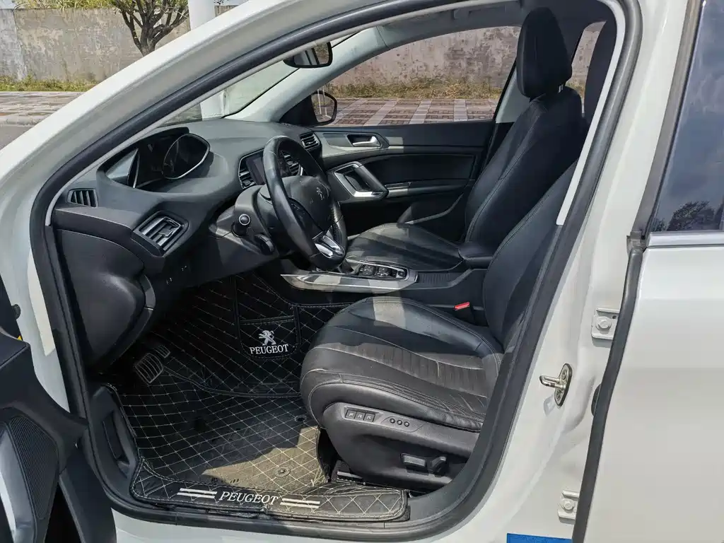 Peugeot 308S — миниатюра 7