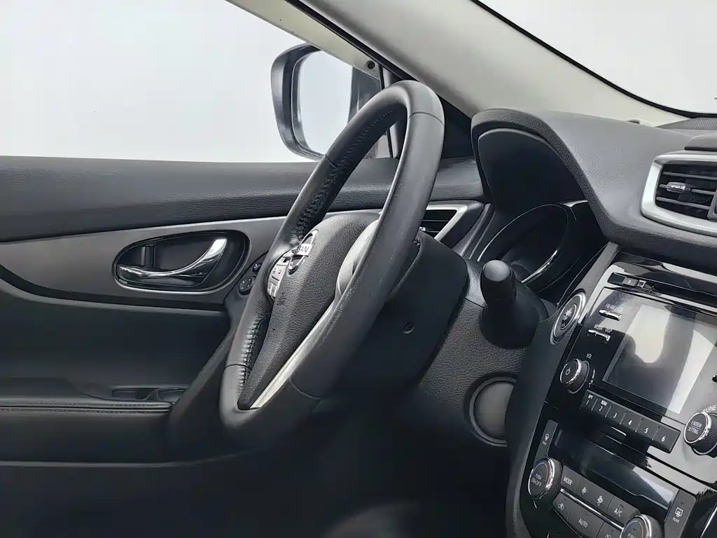 Nissan X-Trail — миниатюра 22