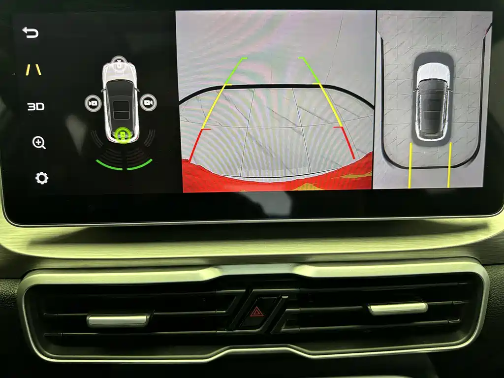 Geely Binyue — миниатюра 16