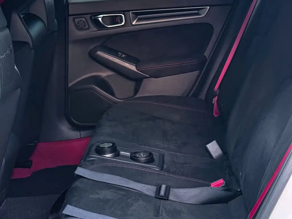 Honda Civic (Import) — миниатюра 10