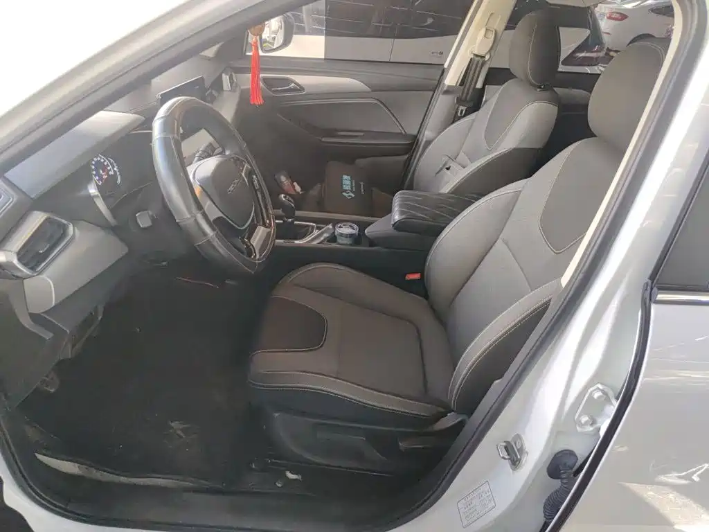 BAIC X3 — миниатюра 8