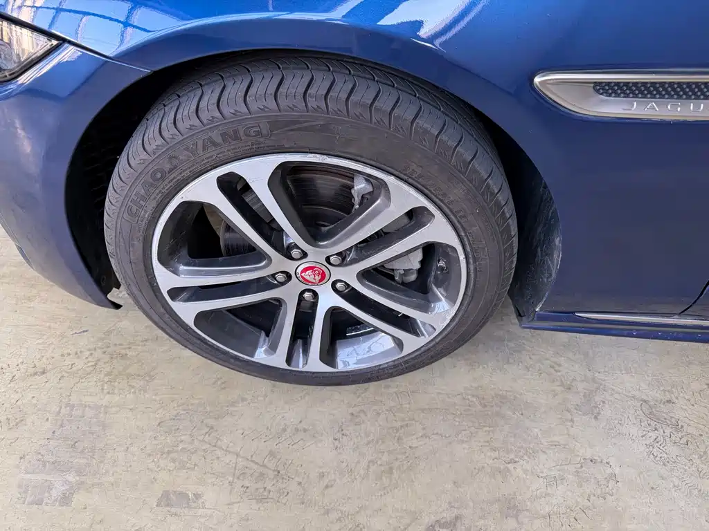 Jaguar XEL — миниатюра 5