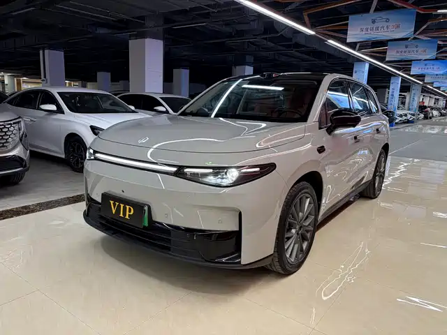 2025 Leapmotor C10