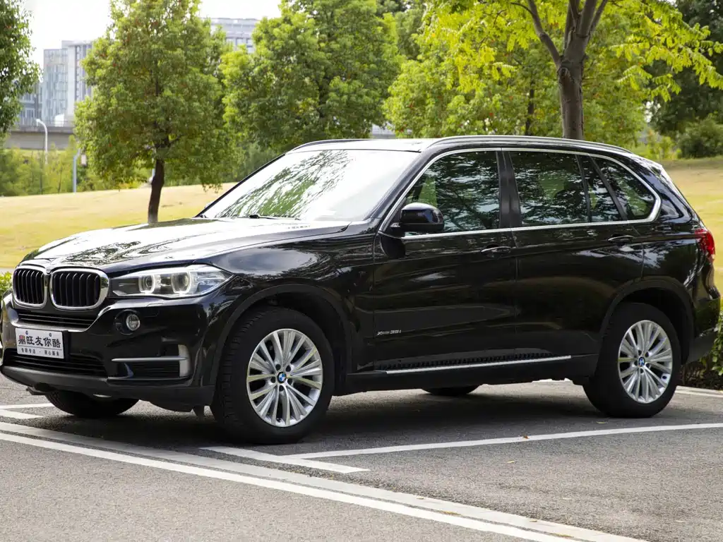 BMW X5 (Import)