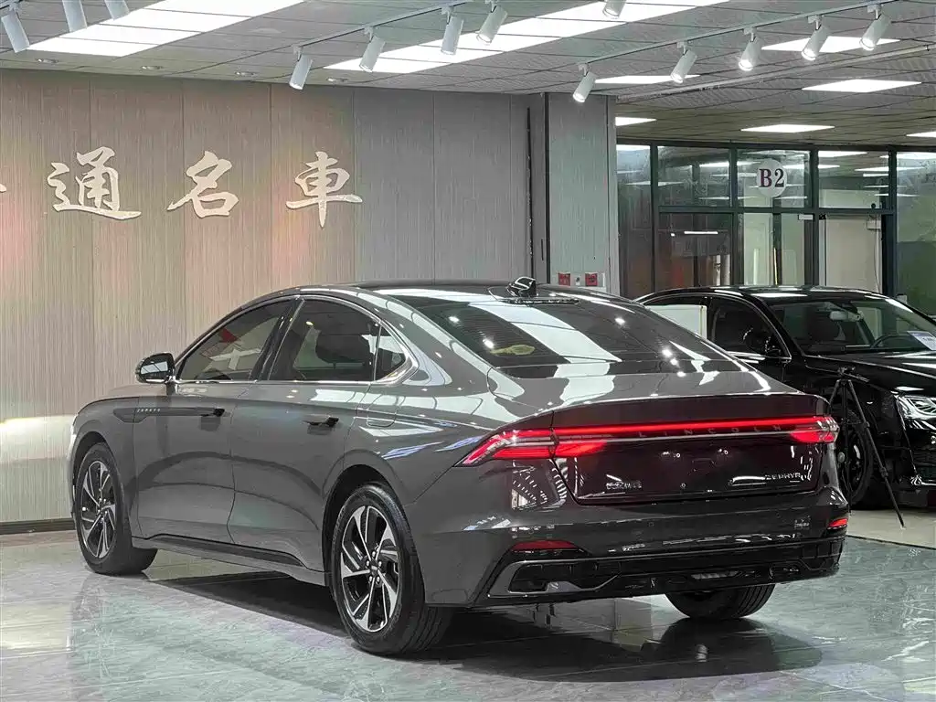 Lincoln Z — миниатюра 14