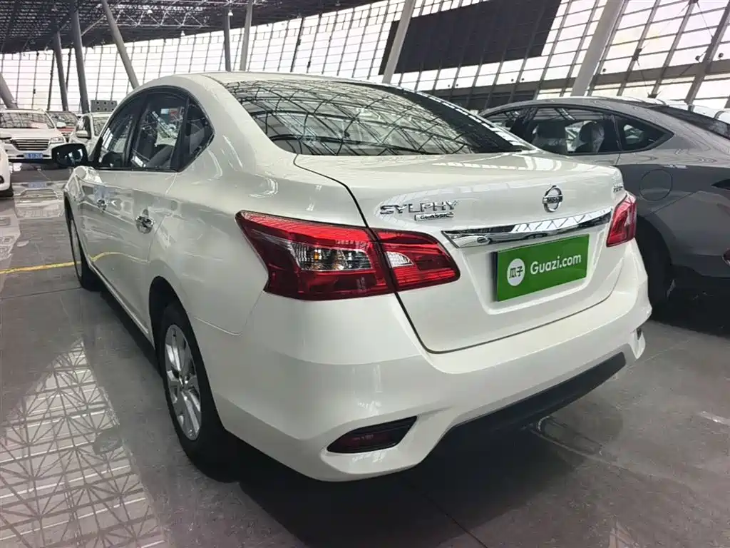 Nissan Sylphy 2024 1.6XE CVT Comfort