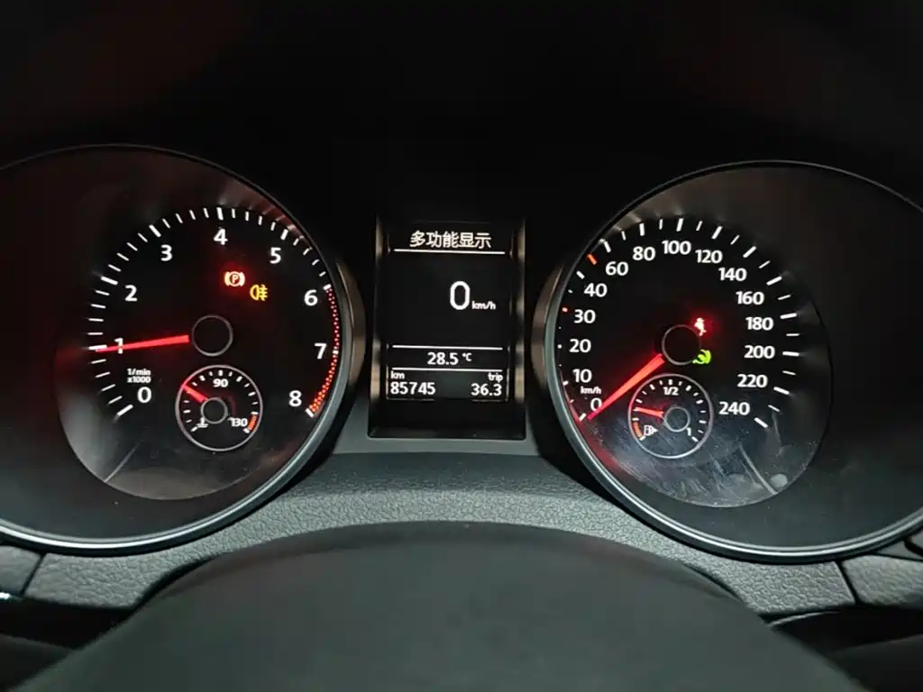 Volkswagen Golf (Import) — миниатюра 12