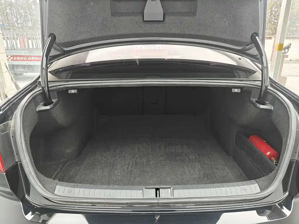 Volkswagen Magotan — миниатюра 7