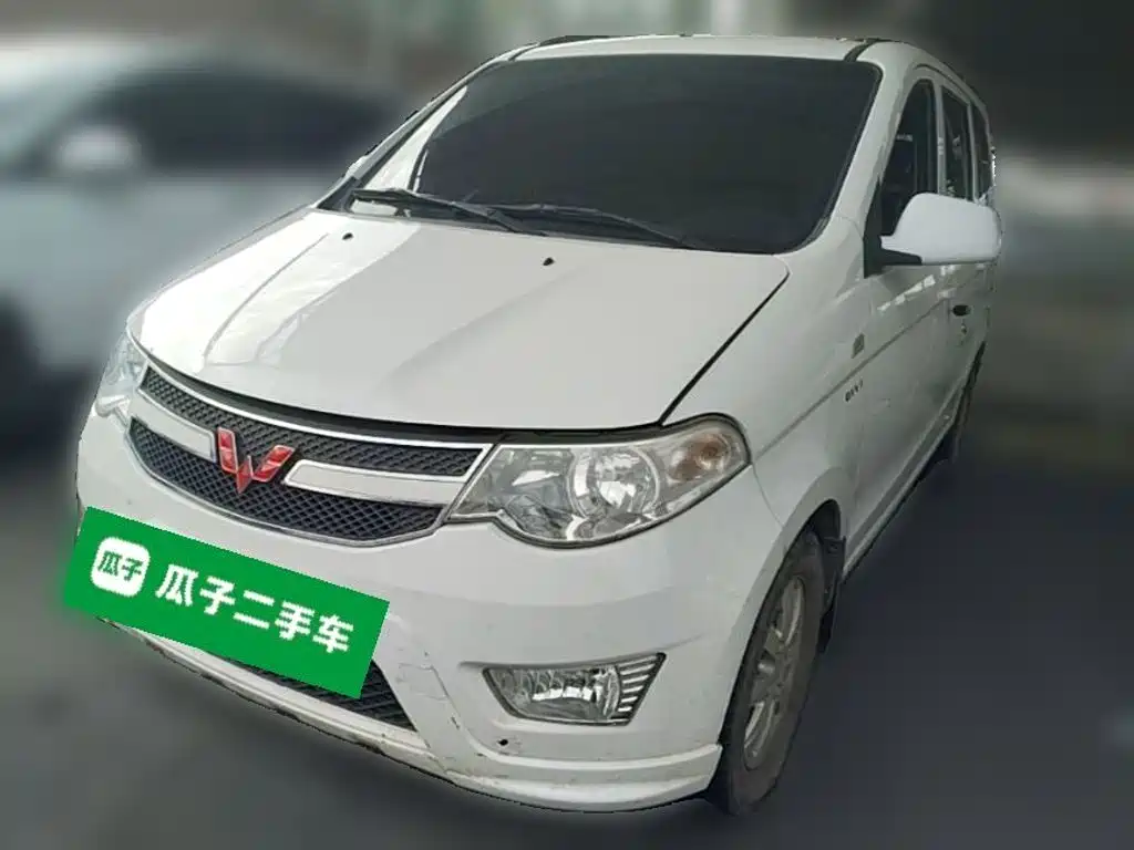Wuling Hongguang — миниатюра 3