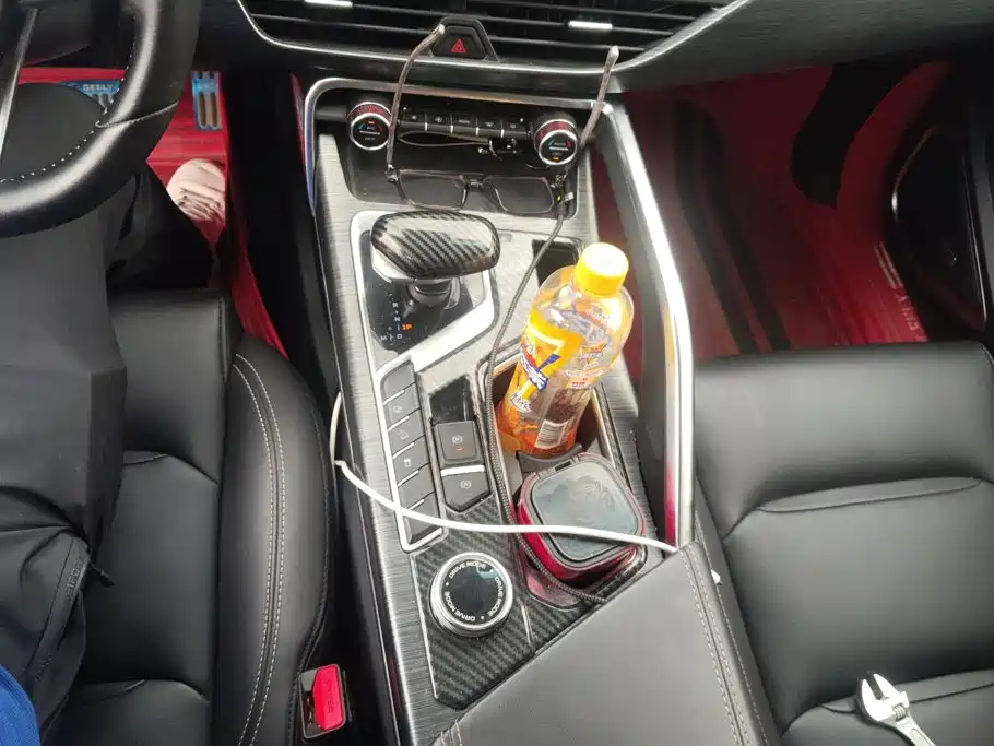 Geely Xingyue — миниатюра 16
