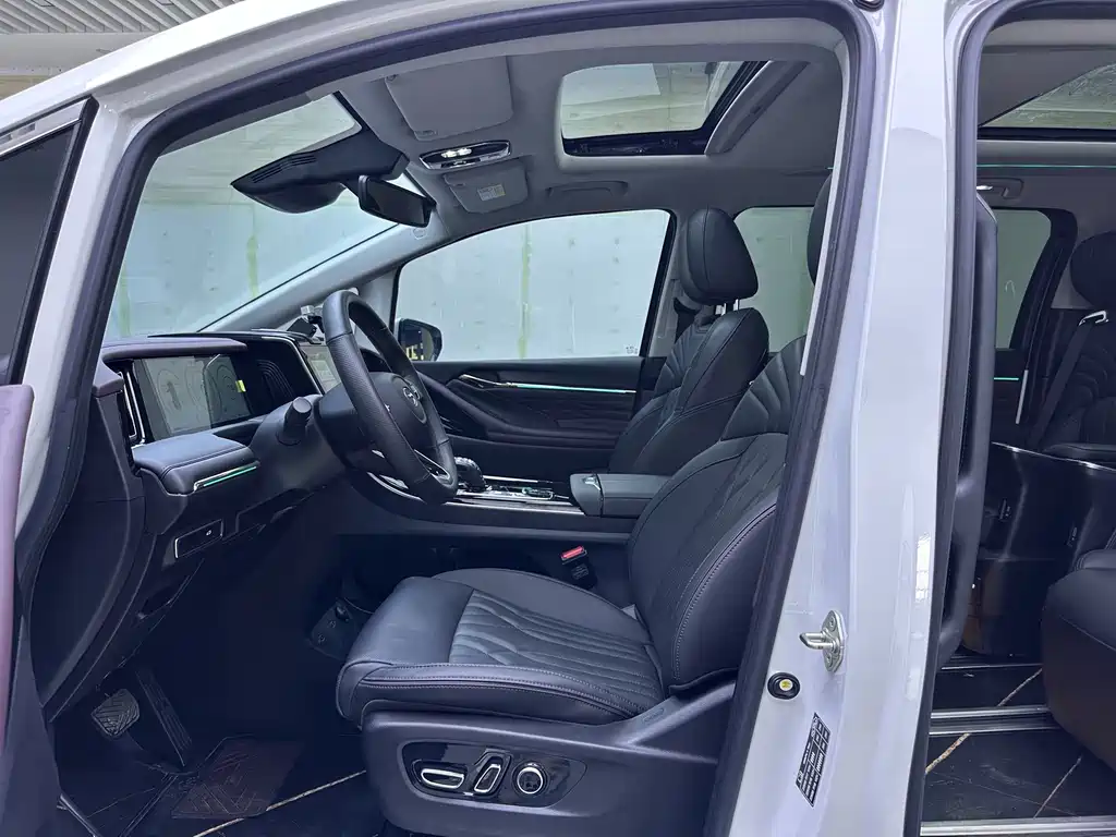 GAC Motor Trumpchi M8 — миниатюра 8