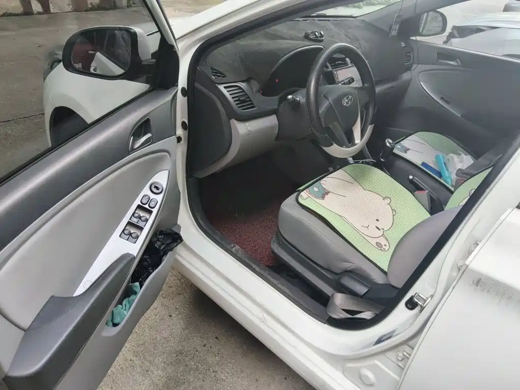 Hyundai Verna — миниатюра 14