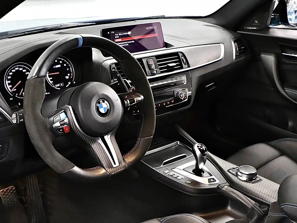 BMW M2 — миниатюра 11