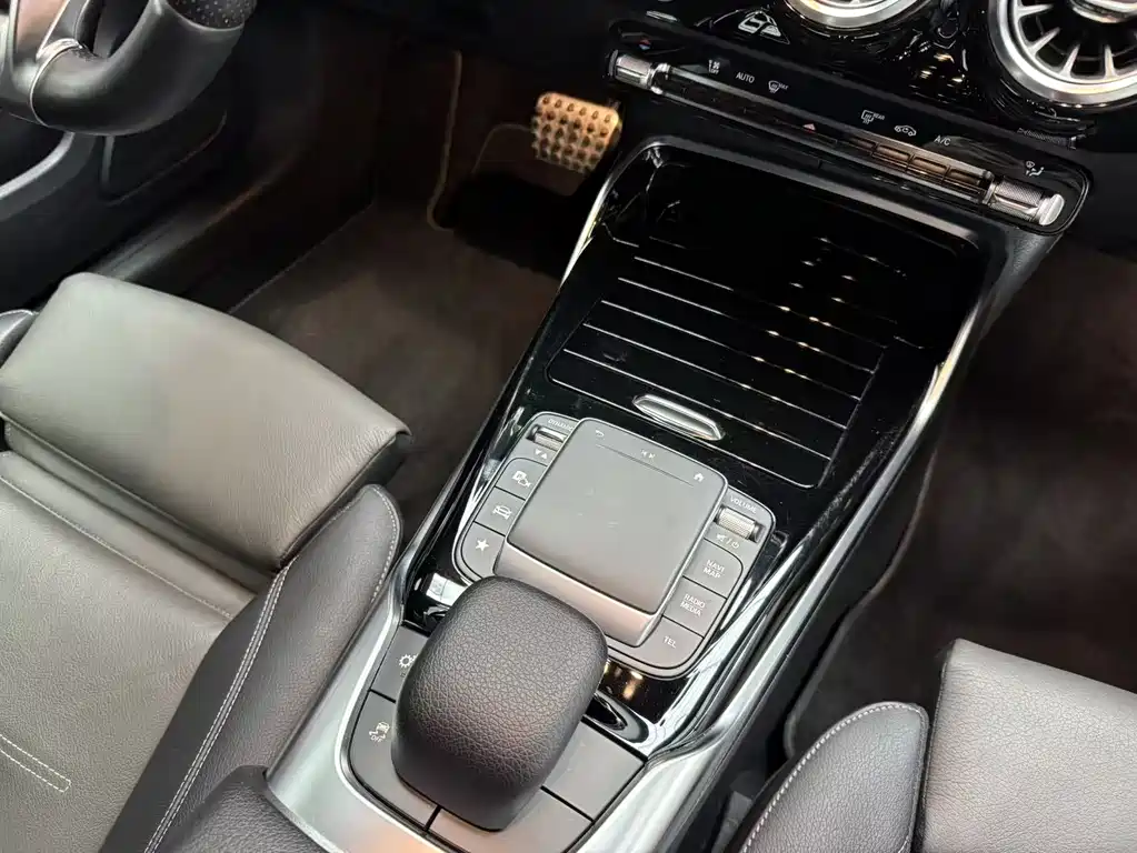 MERCEDES-BENZ A CLASS AMG