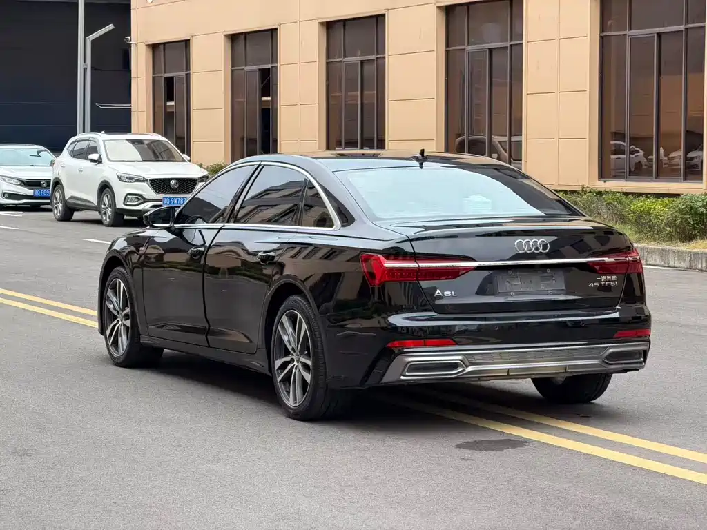 Audi A6L — миниатюра 4