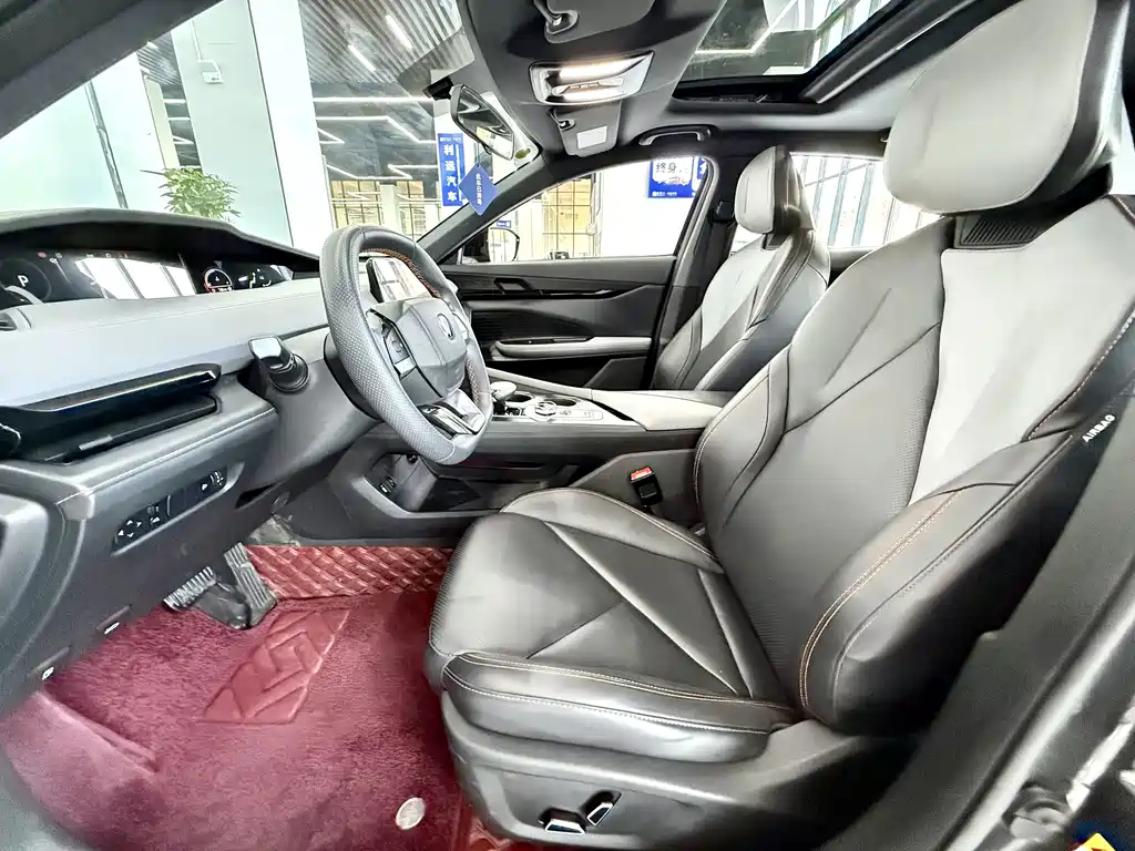 Changan UNI-V — миниатюра 4