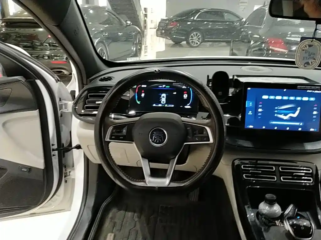 BYD Qin PLUS — миниатюра 11