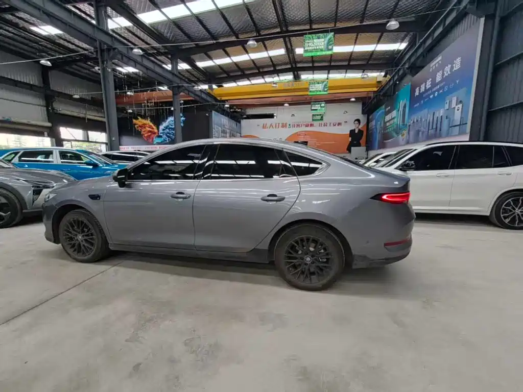 BYD Qin PLUS — миниатюра 7