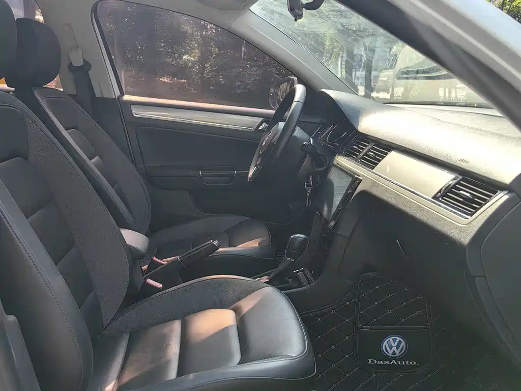 Volkswagen Bora — миниатюра 7