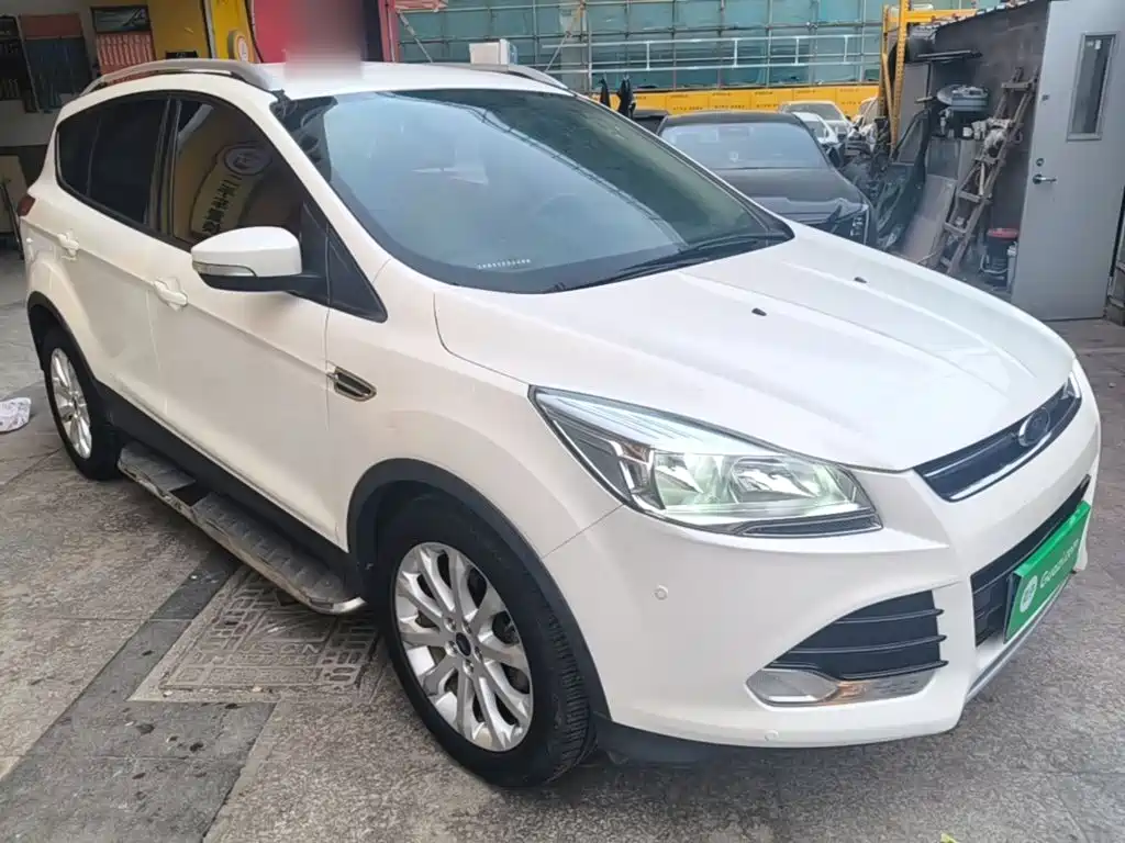 Ford Kuga — миниатюра 4