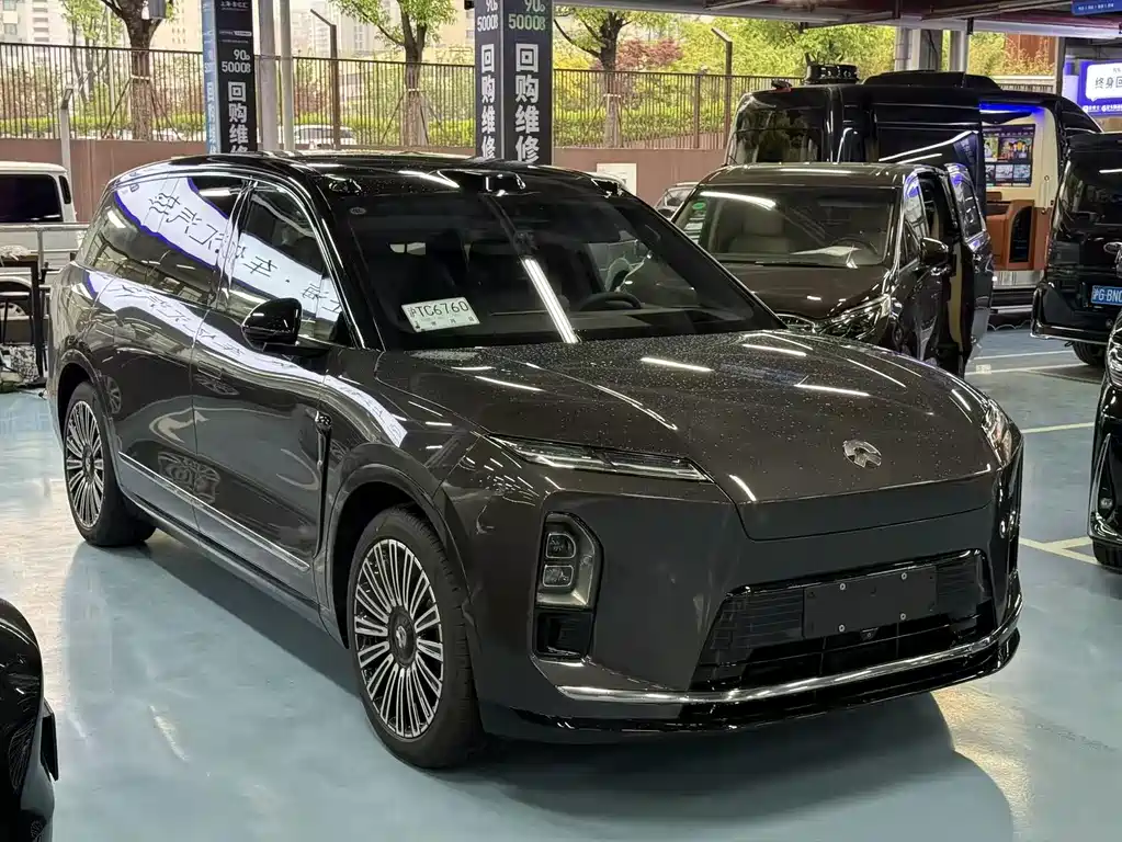 NIO ES8 2026 мест Executive Luxury