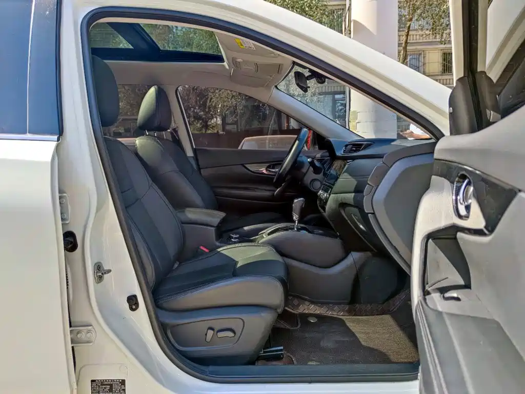 Nissan X-Trail — миниатюра 8