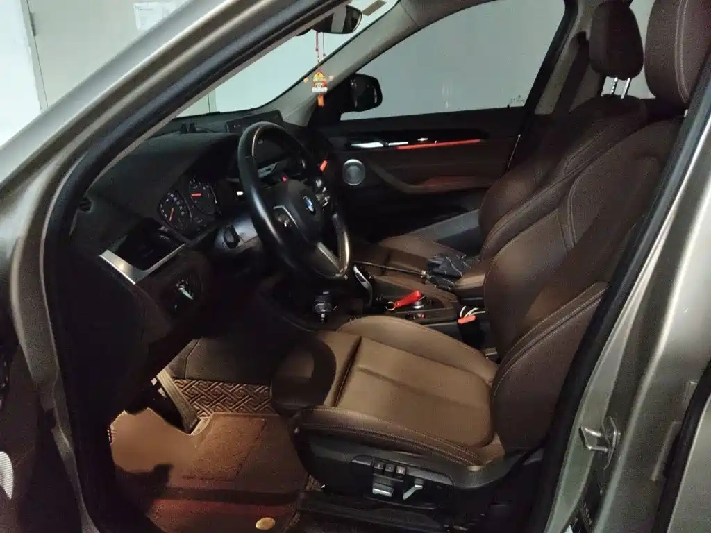 BMW X1 — миниатюра 14