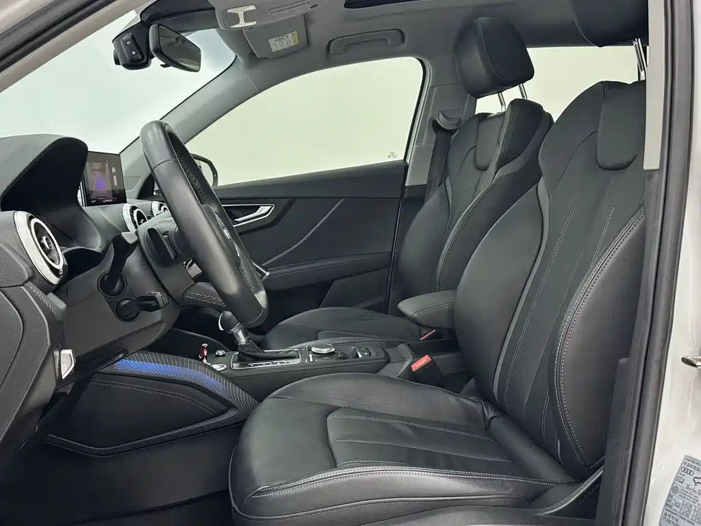 Audi Q2L 2022 35 TFSI Fashion