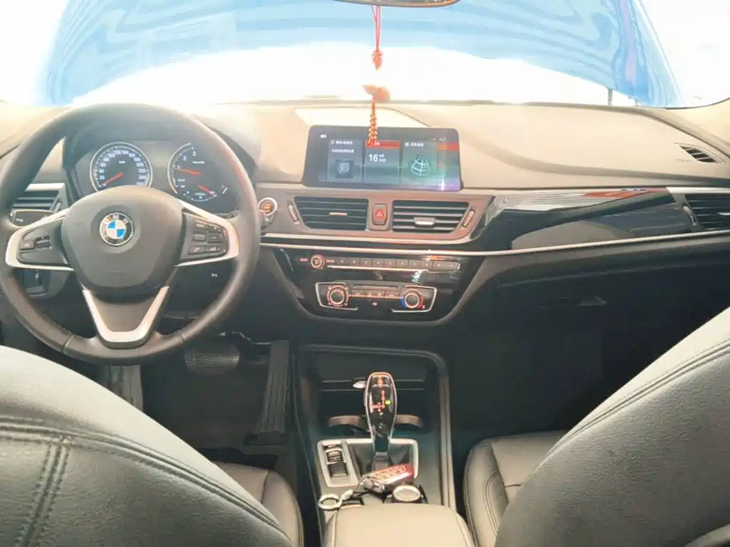 BMW 1 Series — миниатюра 10