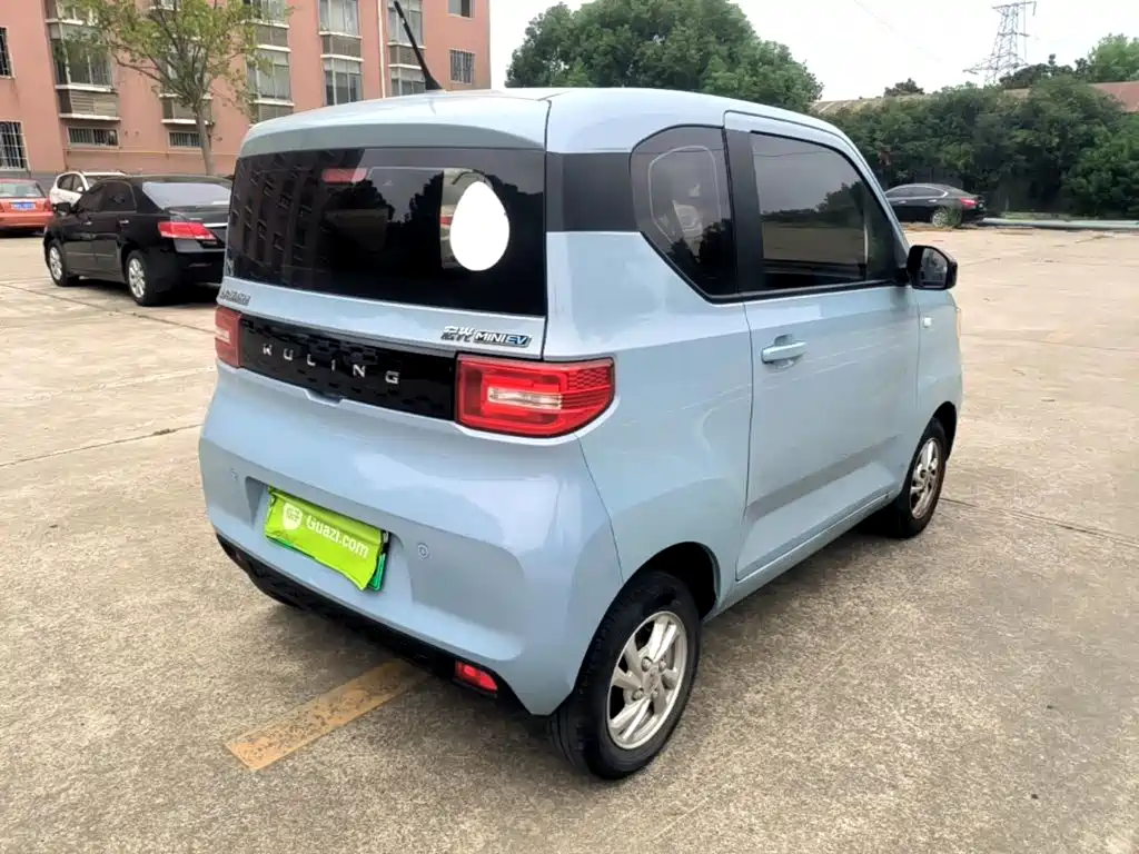 Wuling MINIEV — миниатюра 7