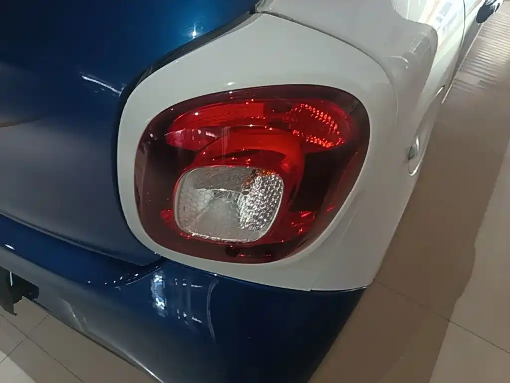 smart Smart Forfour — миниатюра 8