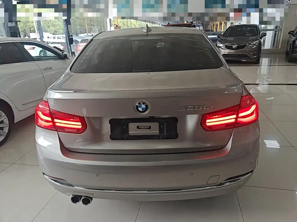 BMW 3 Series — миниатюра 6