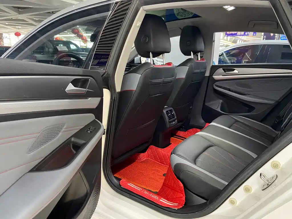 Volkswagen Lamando 2022 L 280TSI DSG