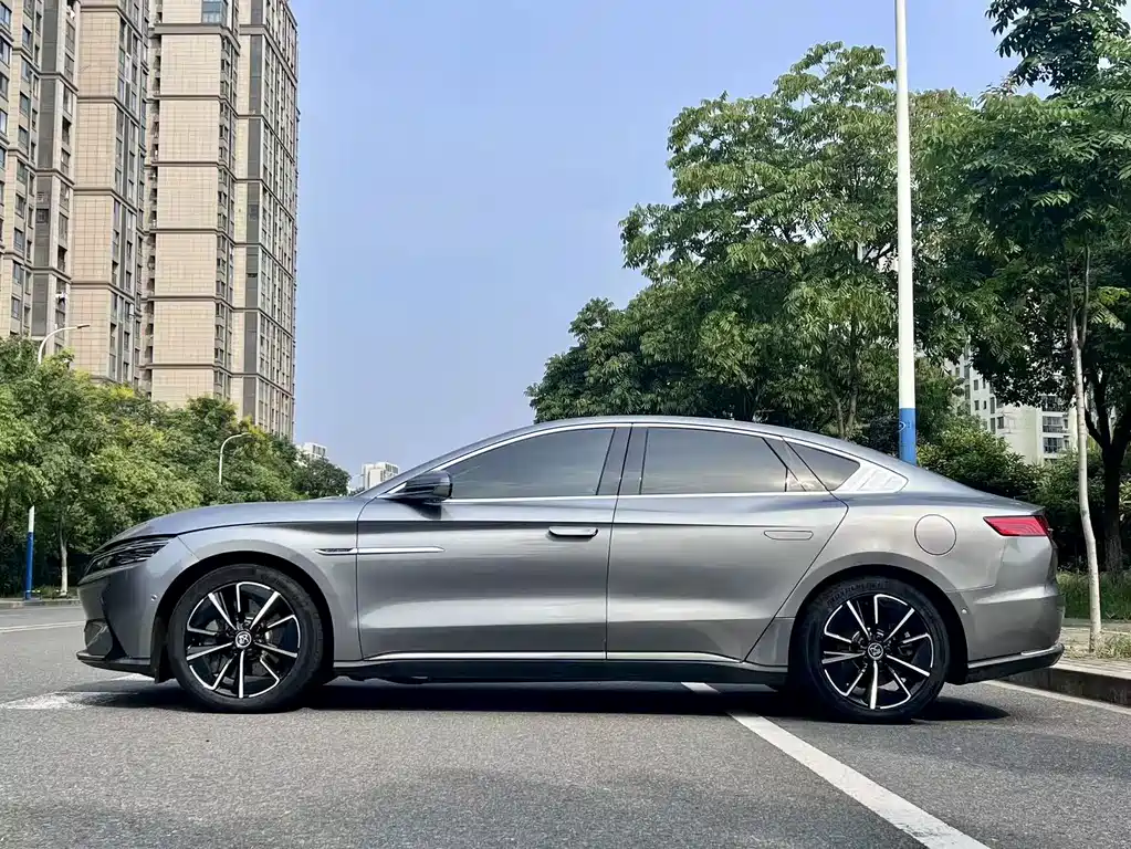 BYD Han — миниатюра 12