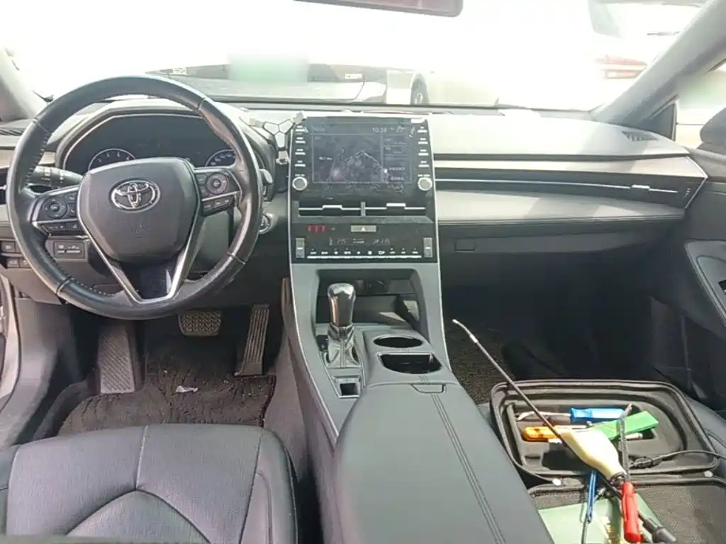 Toyota Avalon — миниатюра 14