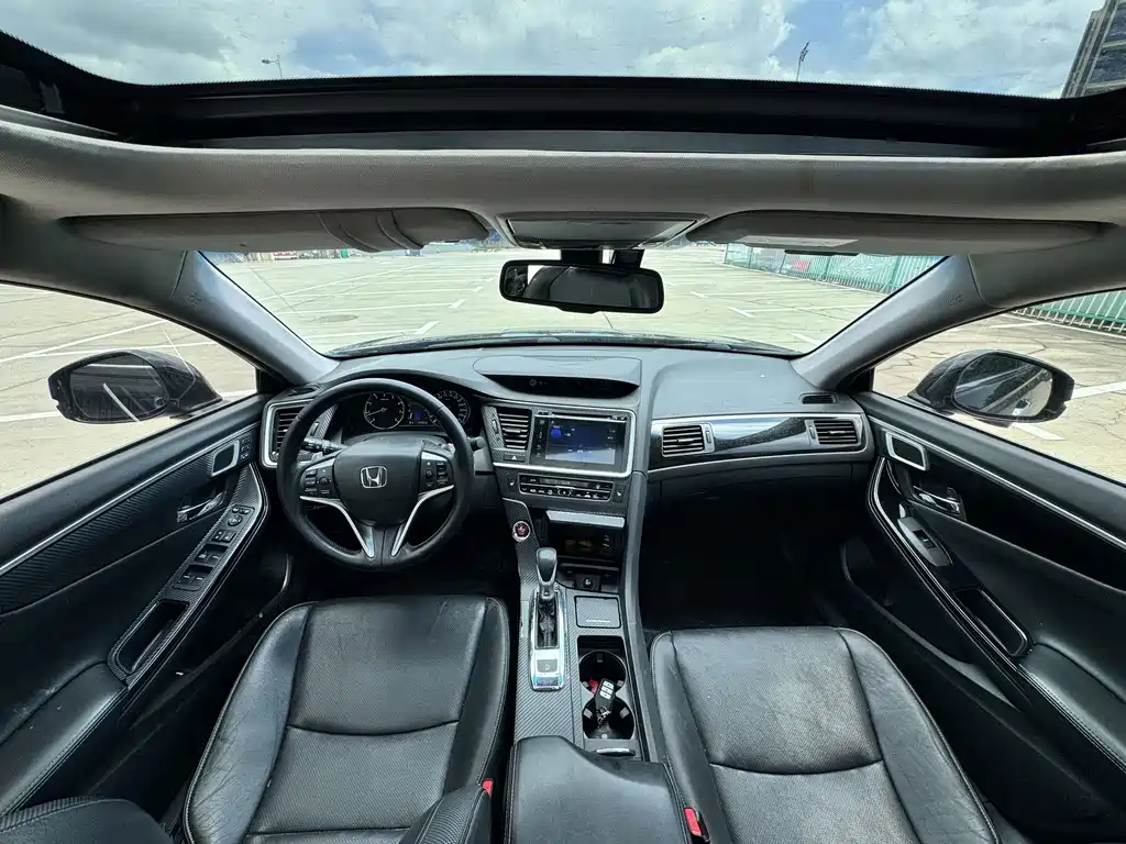 Honda Spirior — миниатюра 13