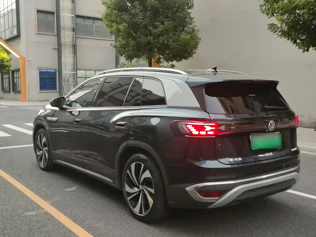 Volkswagen ID.6 Crozz — миниатюра 6
