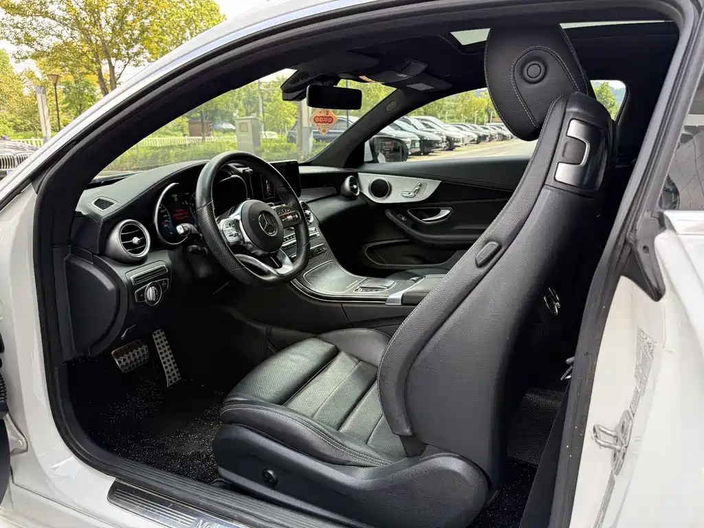 Mercedes-Benz C-Class (Import) — миниатюра 8