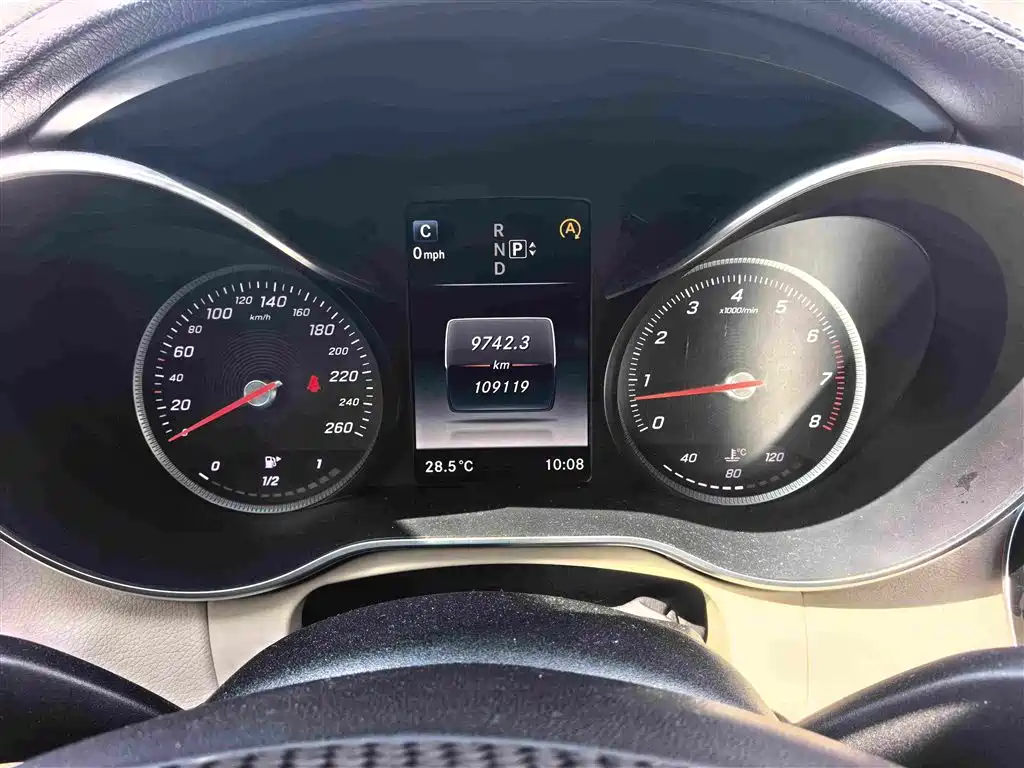 Mercedes-Benz C-Class — миниатюра 11