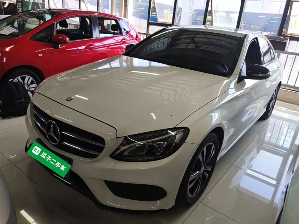 Mercedes-Benz C-Class — миниатюра 2