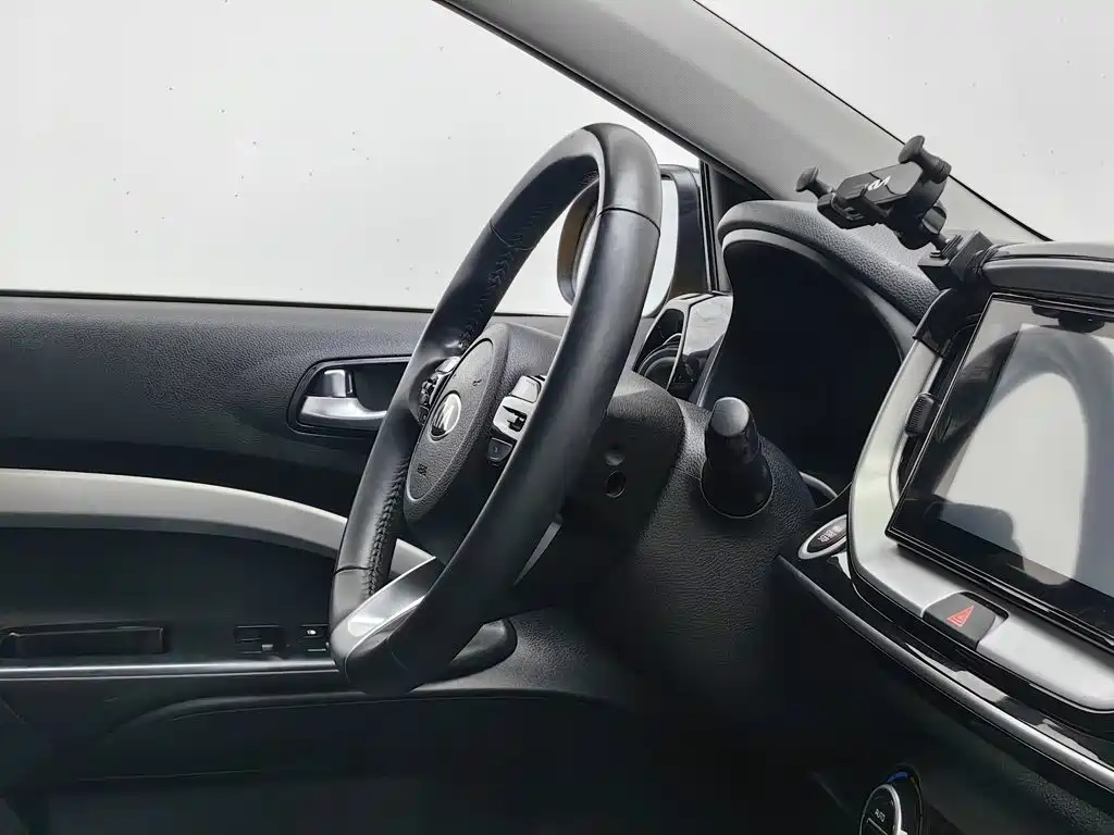 Kia KX1 — миниатюра 22