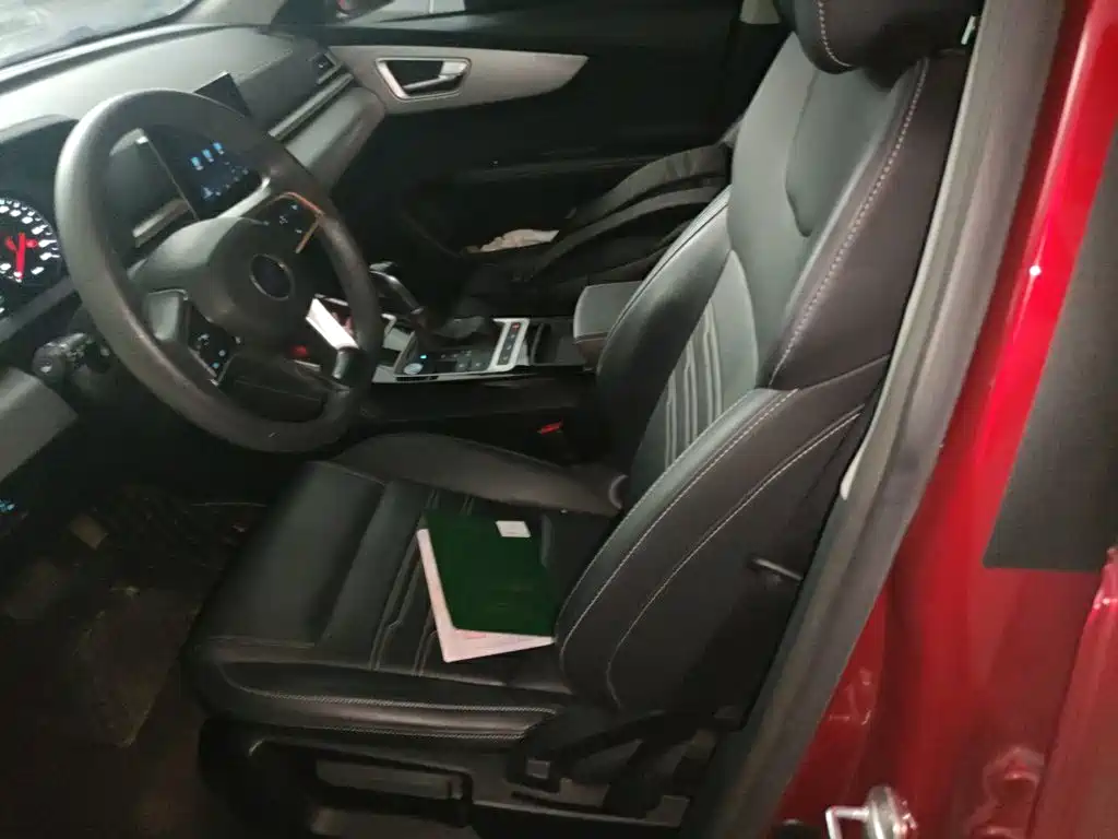 BYD Qin — миниатюра 12