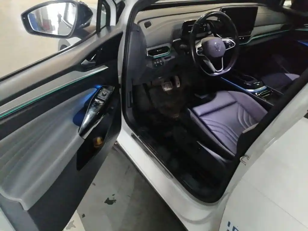 Volkswagen ID.4 Crozz — миниатюра 21