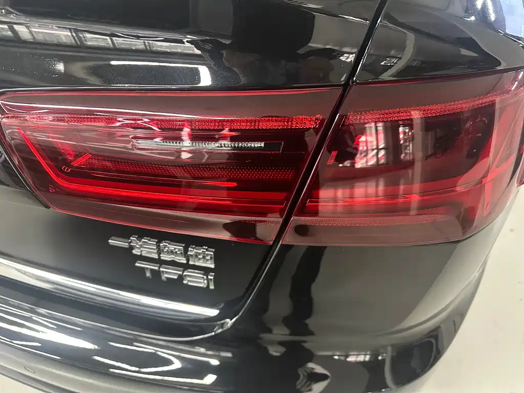 Audi A6L — миниатюра 9